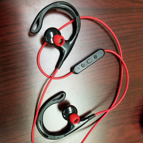 LAX LAUDLX4 wireless over ear headphones - Picture 3 of 4